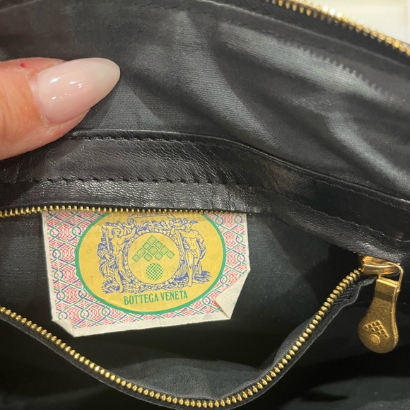 Bottega Venetta Cowhide Brown Crossbody Bag - Picture 9 of 10